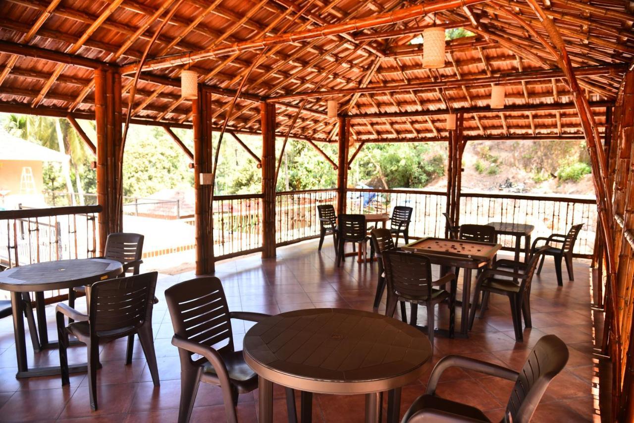Chembra Adobe Homestay Kalpetta